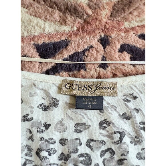 Guess long sleeve shirt - Picture 6 of 12